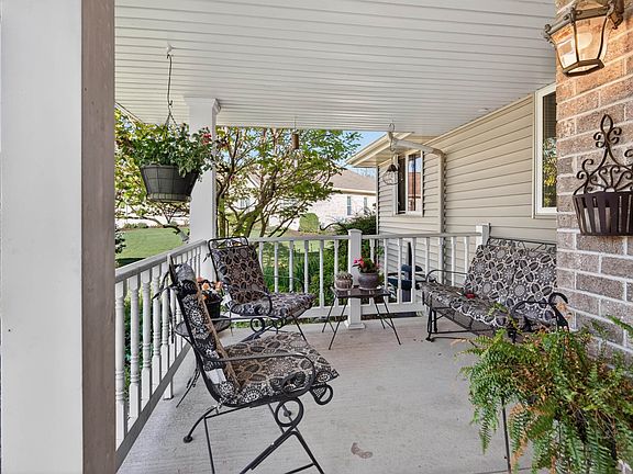 2nd image of 2386 Wilder St