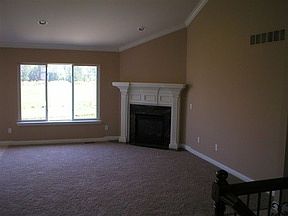 5th image of 14779 Village Park Cir