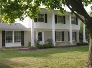 1463 Macgregor Ln, Ann Arbor, MI 48105