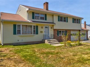 62 Cross Hill Rd, Wethersfield, CT 06109