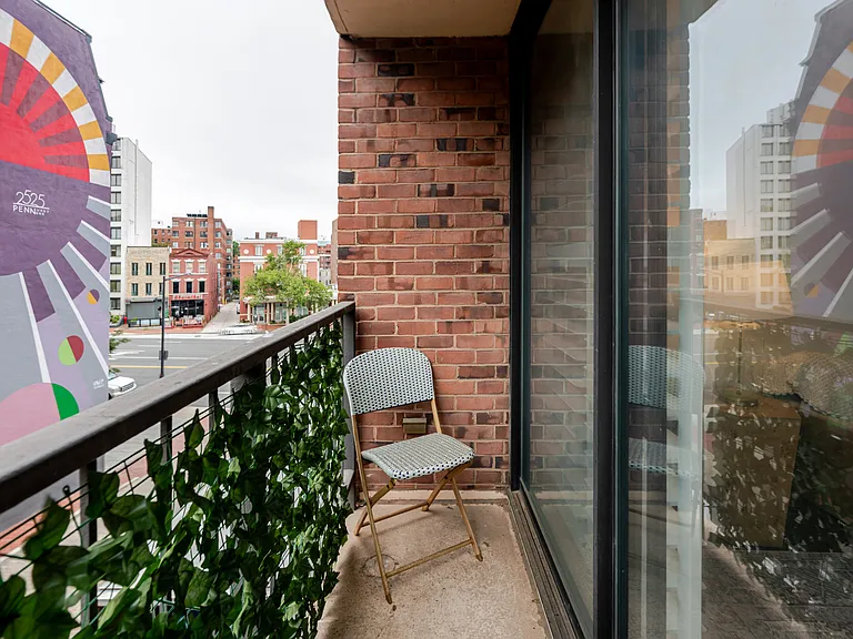 2555 Pennsylvania Ave NW #407 — Photo 31