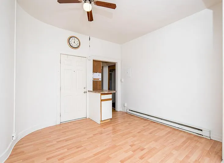 236 Saratoga St #7 — Photo 6