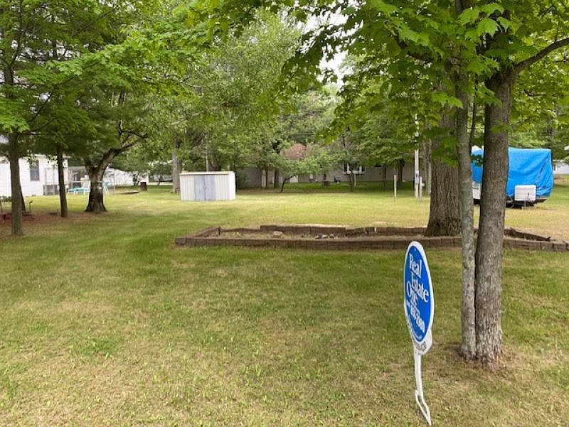 2nd image of 5789 Shady Lane Rd