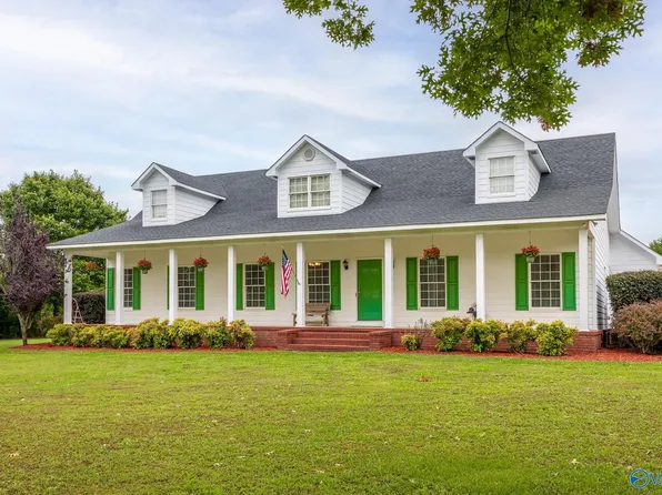 2423 Nance Ford Rd, Hartselle, AL 35640