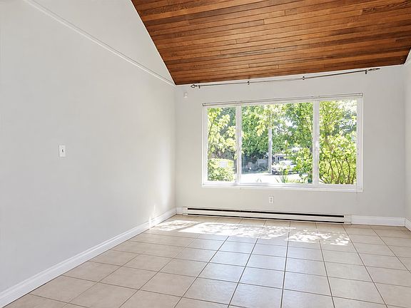 4th image of 6187 194th St