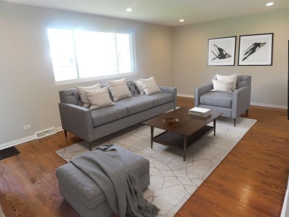5th image of 477 N Van Auken St