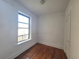 Rented by Bouklis Group