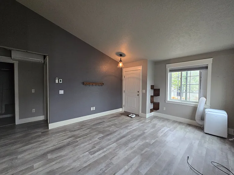 5247 Golden Hollow Rd — Photo 7