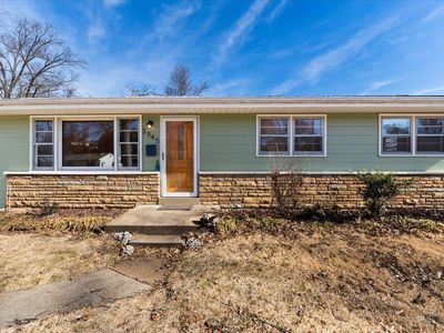 3945 Comstock Dr, Saint Louis, MO, 63123