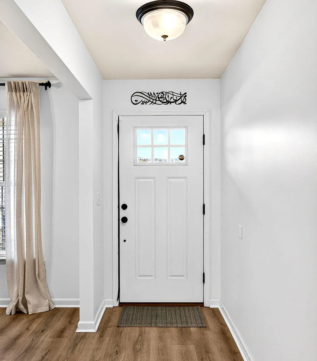 4 bed, 2120 sqft, $3,000 — Photo 4
