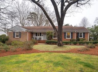 515 Woodvale Dr, Greensboro, NC 27410