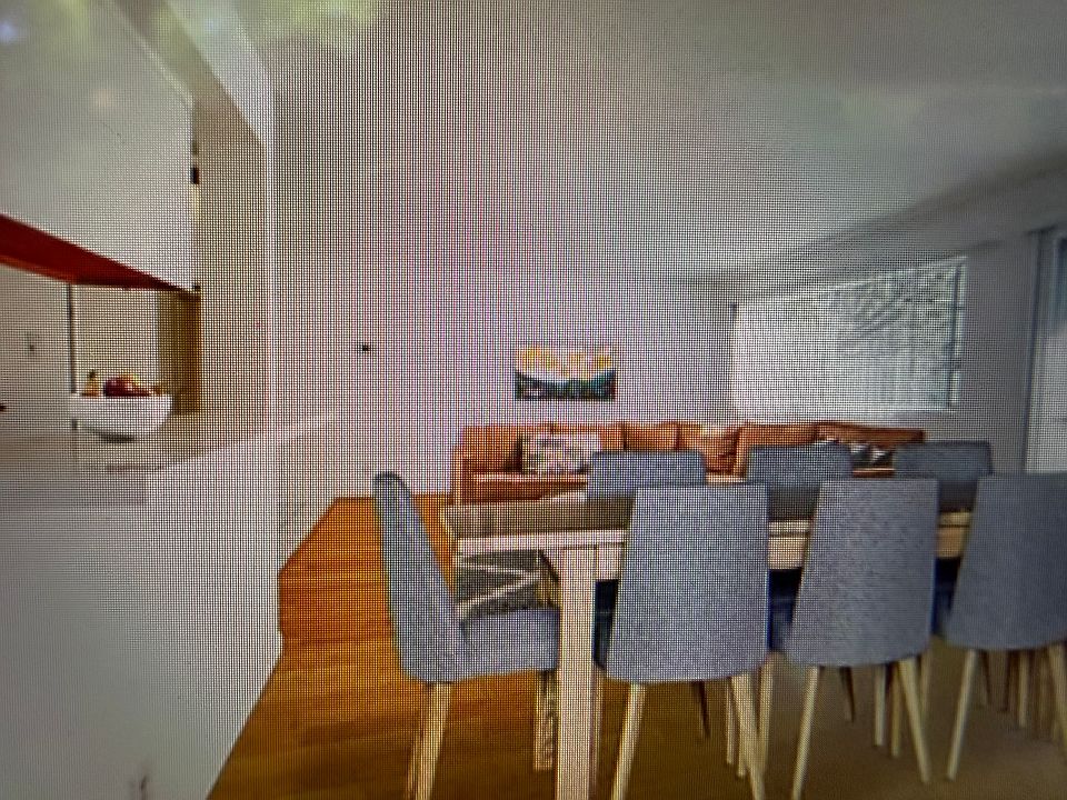 Living room/dining room