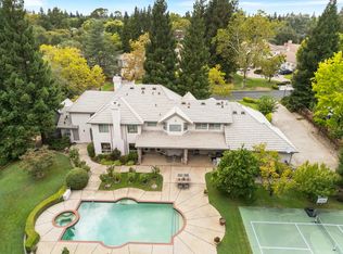 8708 Hammersmith Ln, Fair Oaks, CA 95628