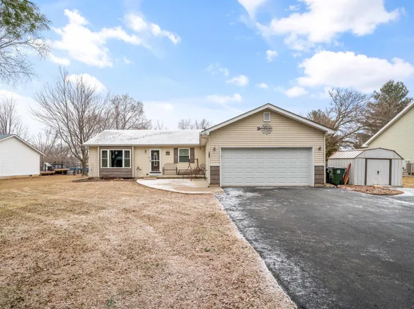 2597 N 3909th Rd, Sheridan, IL 60551