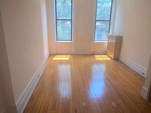 5th image of 40 W 89th St #5R
