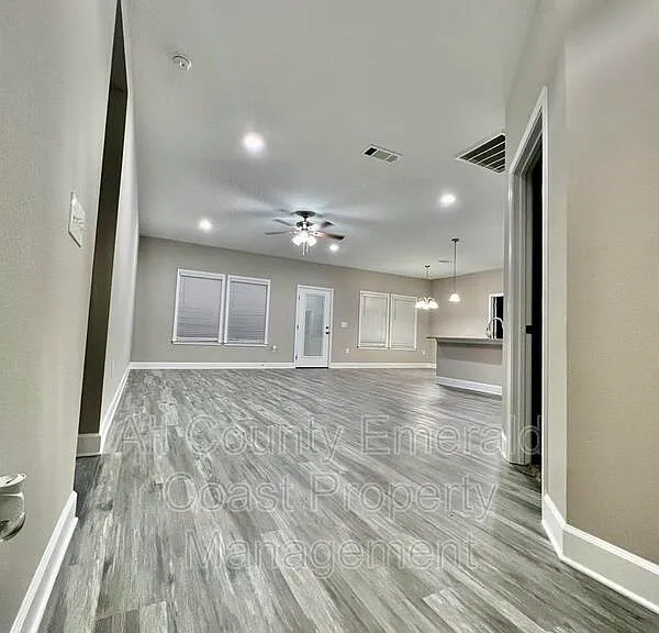 3370 Wild Hare Ln — Photo 3