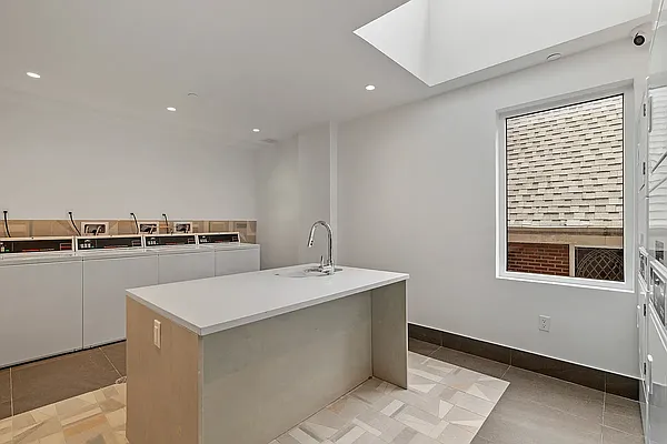 Rented by MADEHOME | media 10