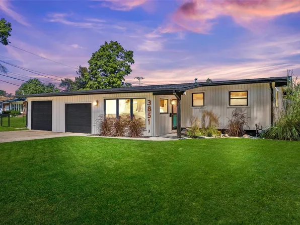 3851 Northwood Dr NE, Cedar Rapids, IA 52402