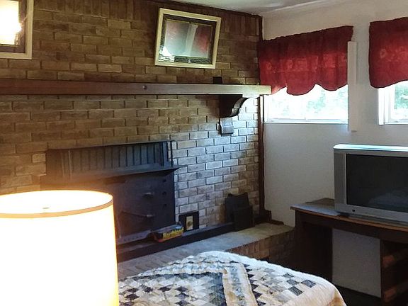 front bedroom