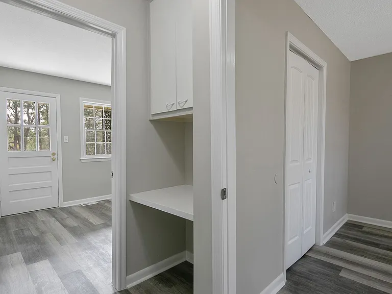 4202 S Dowfield Dr — Photo 9