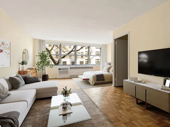 310 E 70th St APT 2F, New York, NY 10021