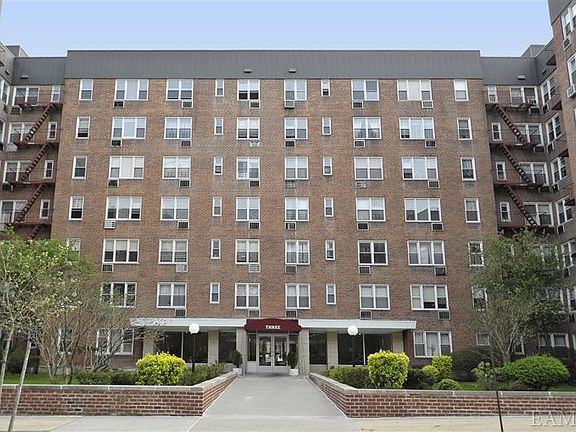 4th image of 1 Sadore Ln APT 6B
