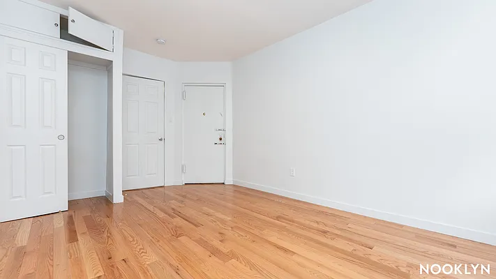 Rented by Nooklyn NYC LLC | media 47