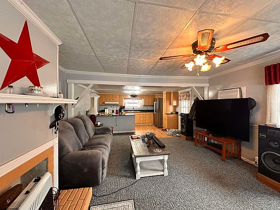 5th image of 25 3rd St