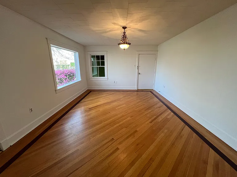 4714 Perkins Rd — Photo 7