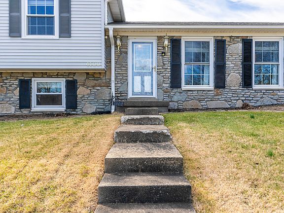 3rd image of 4100 Forsythe Dr