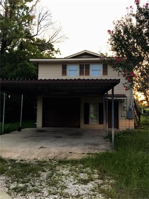 1st image of 604 Lovett Ave #B