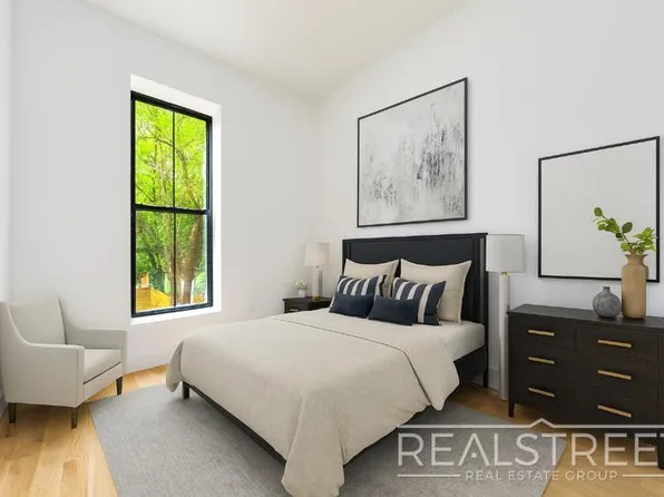 536 Monroe Street image 3 of 8