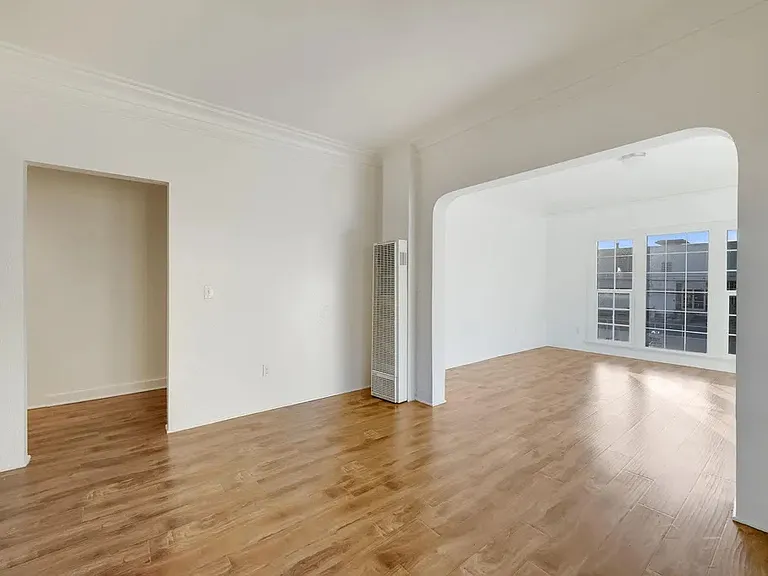 132 S Mountain View Ave #1/2 — Photo 4