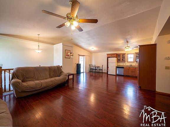 4th image of 535 N Jenna Ln