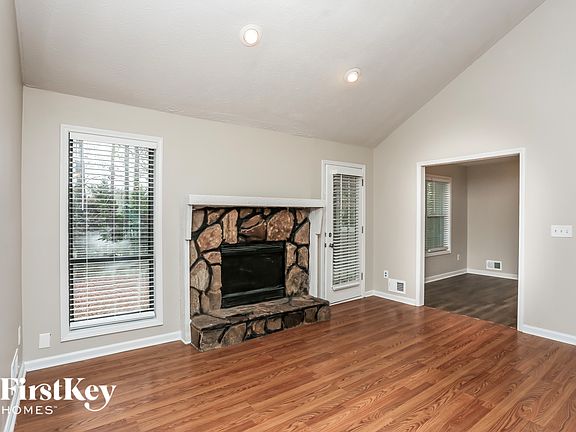 4th image of 4018 Landress Park Dr