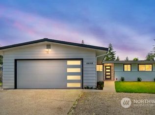 2015 NE 28th St, Renton, WA 98056