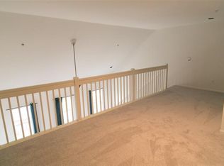 1113 Freesia Ct, Ann Arbor, MI 48105