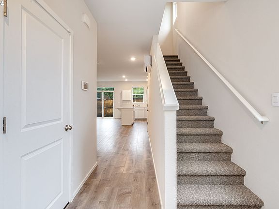 5th image of 6714 NE 138th Pl
