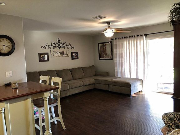 2nd image of 1509 W Harvard Pl