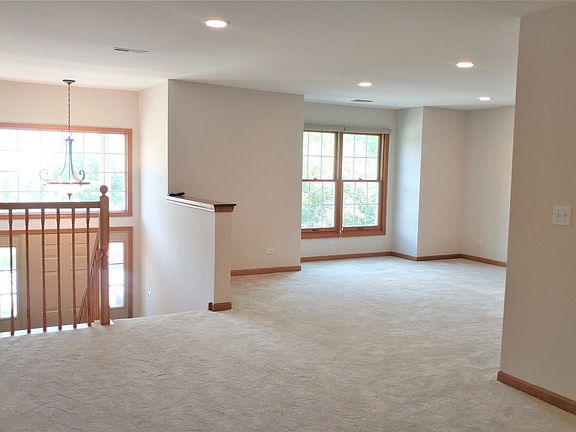 4th image of 1536 Orchard Cir #1536