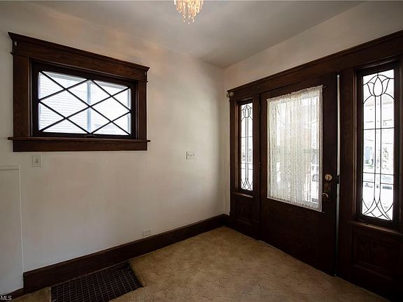 5th image of 124 Byers Ave