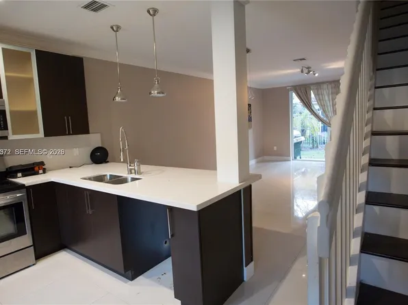 2650 SW 83rd Ave #105, Miramar, FL 33025