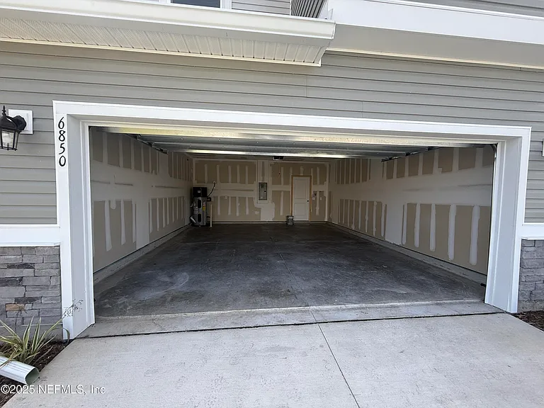 6850 Rhapsody Rd — Photo 7