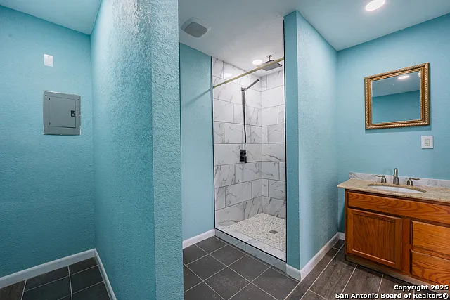 1002 River Oak Main House Seguin Ter #MAIN HOUSE — Photo 28