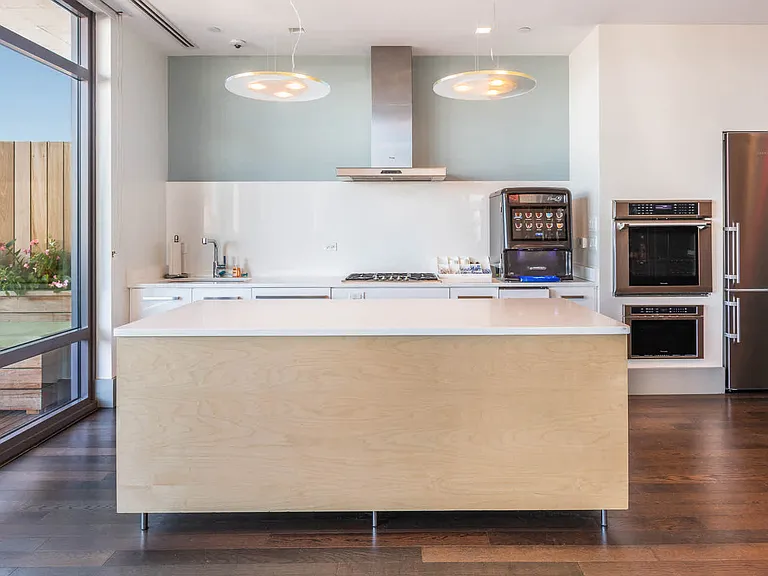 Rooftop Sky Lounge Kitchen