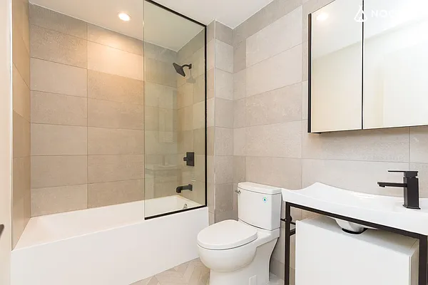 Rented by Nooklyn NYC LLC | media 50