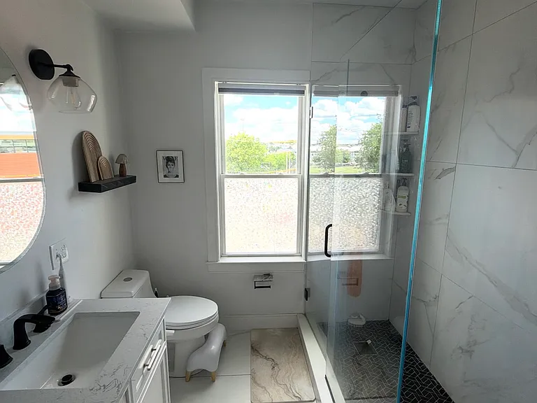 311 Lexington St #3 — Photo 12