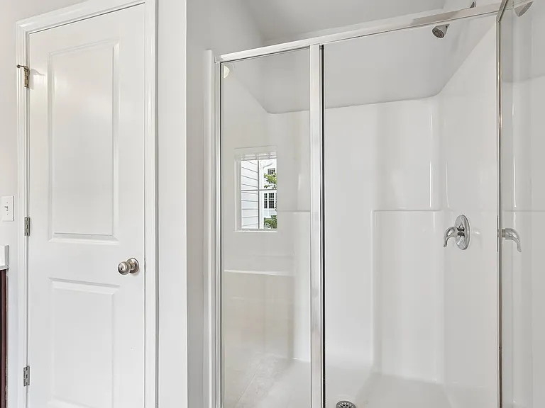 5860 Vinyard Ln — Photo 24