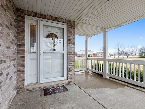 2nd image of 14463 Basswood Ln