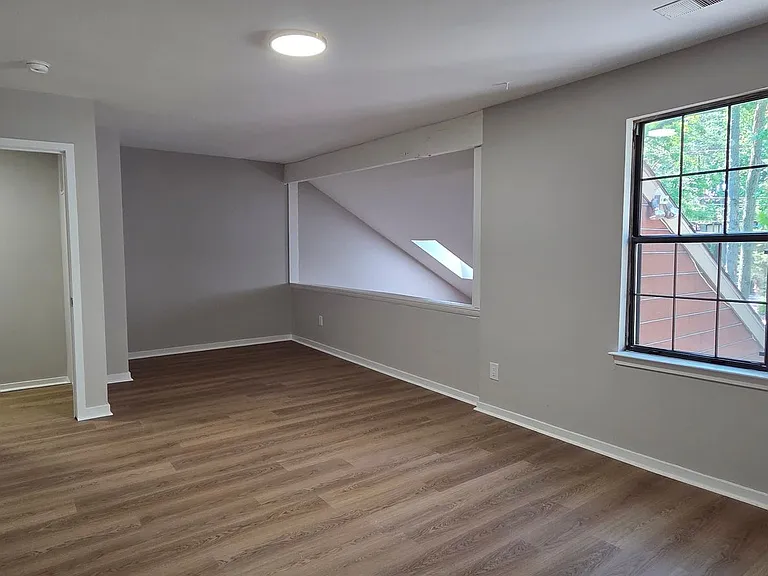 620 Jaeger Ct — Photo 33